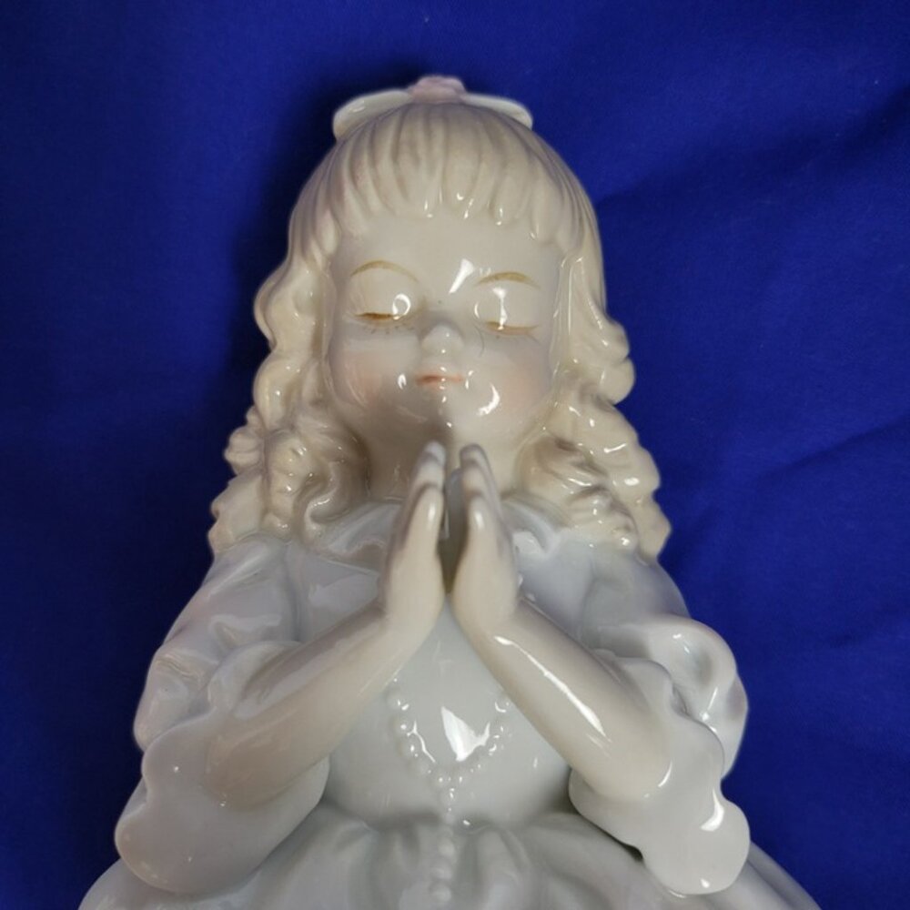 Figurine Night Light Praying Blonde Girl Porcelain Religious Rosary no cord Vtg - Picture 2 of 8